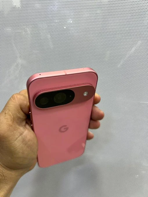 Pixel 9 pink color